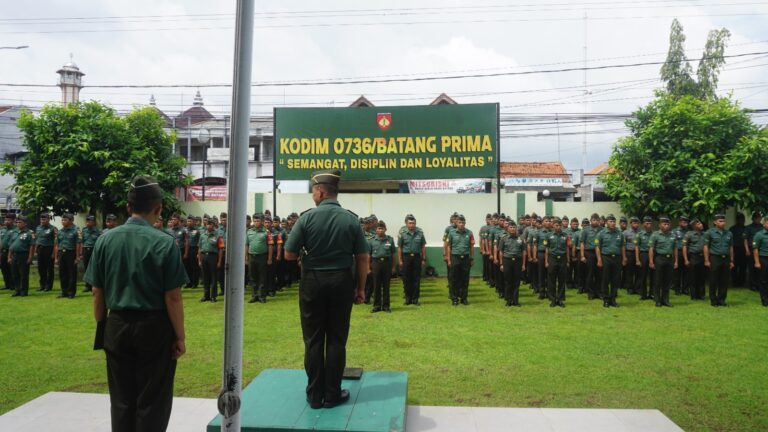 Dandim 0736/Batang Pimpin Apel Pemberangkatan Cuti Lebaran Gelombang Pertama