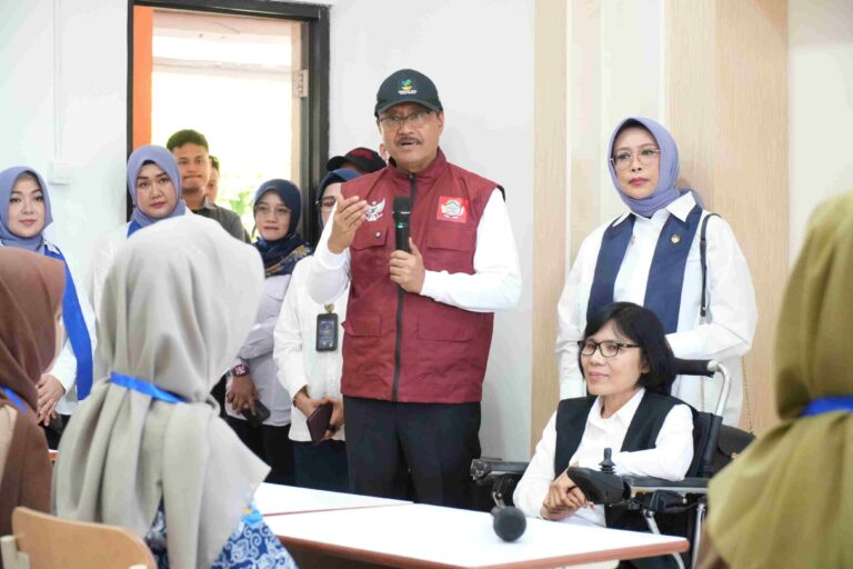 Gus Ipul Kunjungi Sekolah Rakyat di Sleman