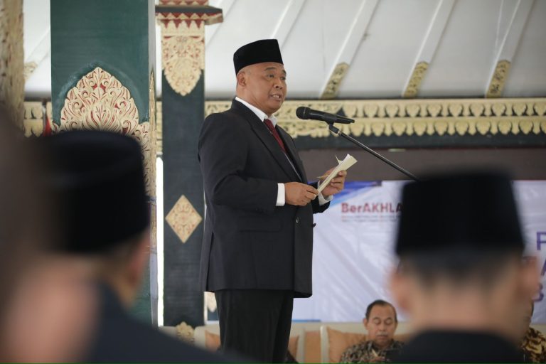 Bupati Sleman Kukuhkan Dewan Pendidikan 2025–2030