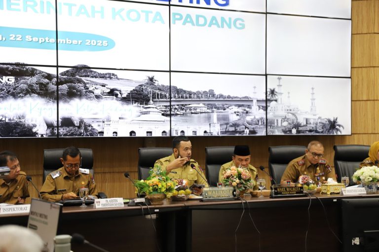 Wali Kota Padang Minta ASN Tingkatkan Kinerja dan Pelayanan Publik
