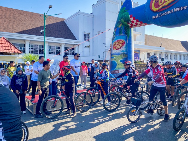 Wali Kota Banjarbaru Ajak Warga Jadikan Olahraga Sebagai Jati Diri di Haornas 2025