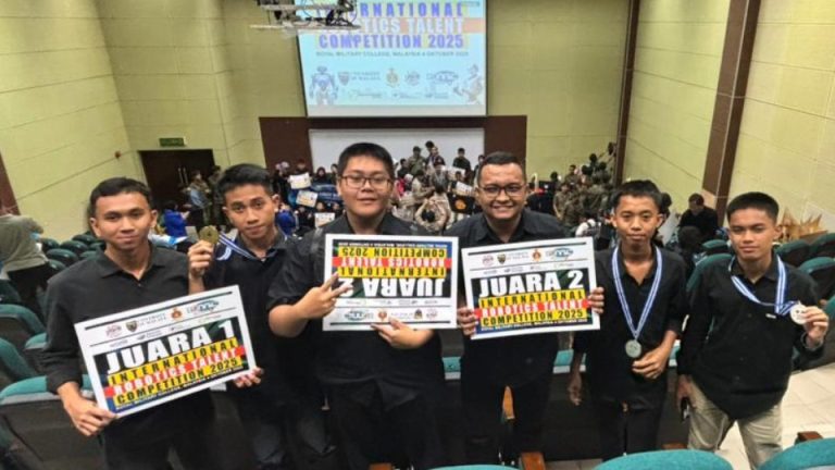 Tim Robotics MAN 1 Madina Raih Juara Dunia di International Robotics Talent Competition 2025 Malaysia