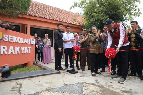 Wamensos Apresiasi Sekolah Rakyat Terintegrasi Semarang, Harapan Baru untuk Anak dari Keluarga Miskin