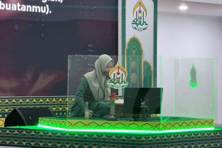 Kafilah Riau Bersinar di STQH Nasional 2025, Eka Sri Hariani Bikin Juri Terpukau