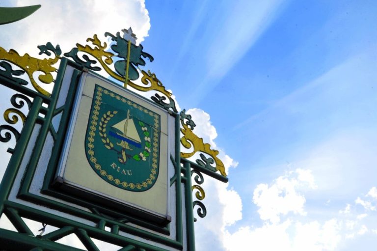 Pemprov Riau Tegaskan Komitmen Selesaikan Evaluasi APBD-P 2025 Sesuai Aturan