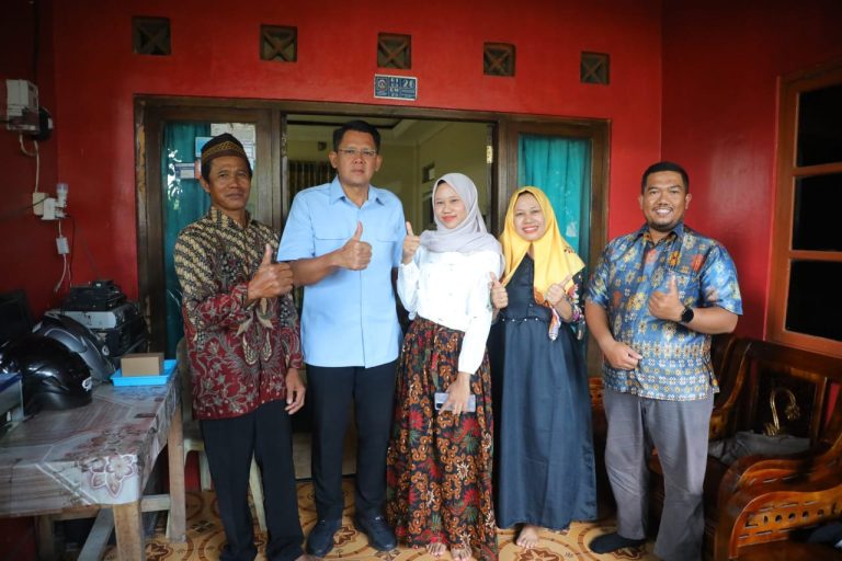 Wabup Sleman Sambangi Penerima Beasiswa Sleman Pintar, Tekankan Misi Pengentasan Kemiskinan