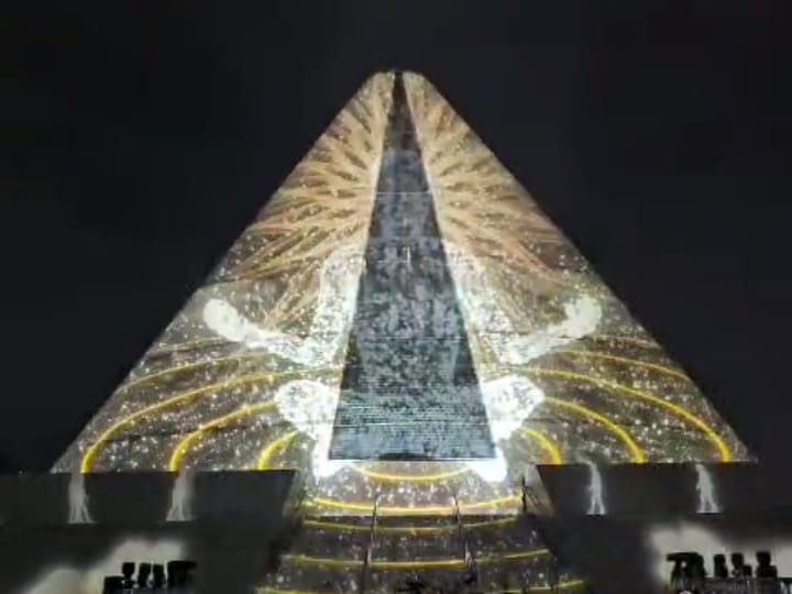 Kirana Viramantra di Monjali: Perpaduan Cahaya, Sejarah, dan Teknologi Hidupkan Semangat Hari Pahlawan