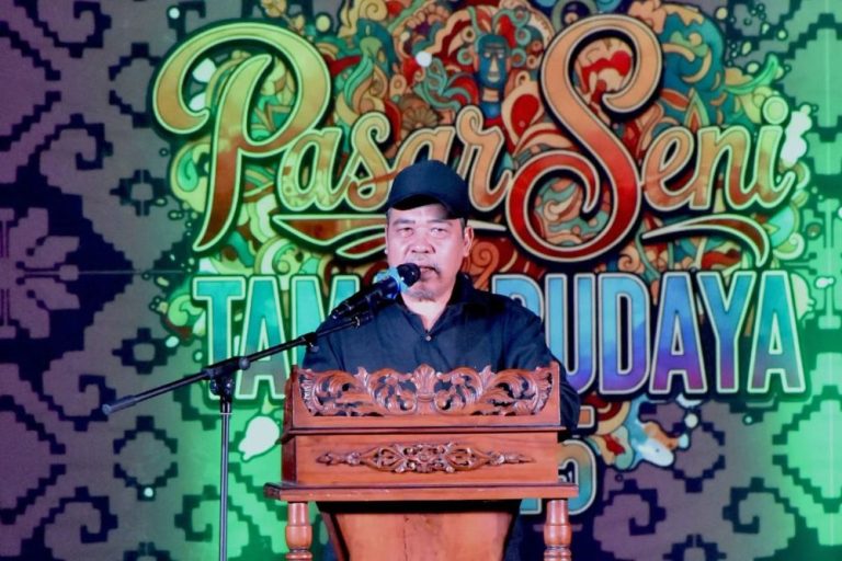 Pantun Melayu Terus Berevolusi: Dari Tradisi Sakral hingga Ekspresi Budaya Digital